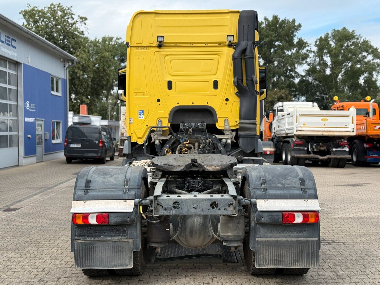 Mercedes-Benz ACTROS 1846 4x4 HAD Eur 6 Kipphydraulik Retarder - شاحنة جرار: صور 5 Mercedes-Benz ACTROS 1846 4x4 HAD Eur 6 Kipphydraulik Retarder - شاحنة جرار: صور 5