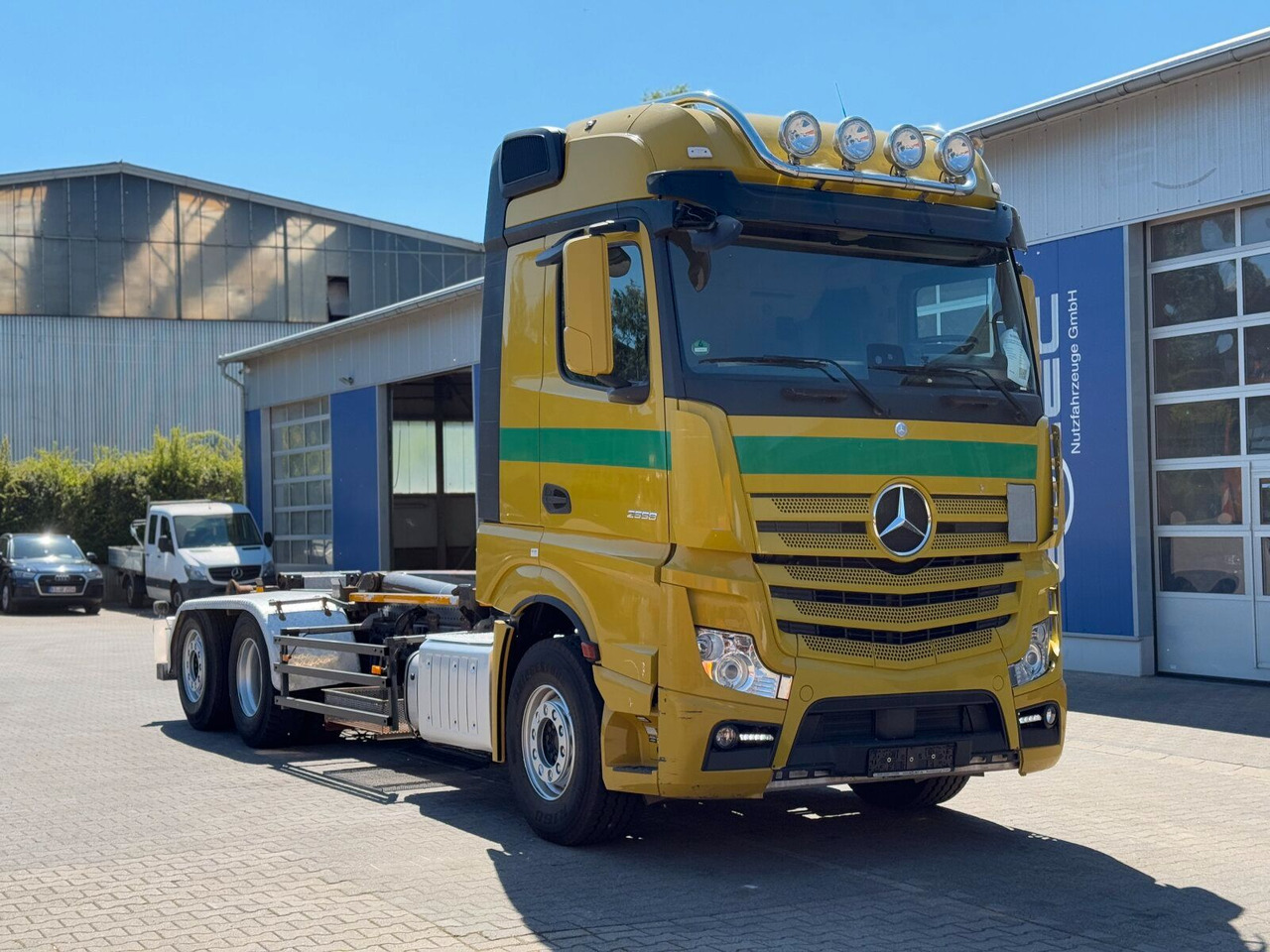 Mercedes-Benz ACTROS 2558 6x2 Abrollkipper *Lenkachse Retarder - شاحنة ذات الخطاف: صور 1 Mercedes-Benz ACTROS 2558 6x2 Abrollkipper *Lenkachse Retarder - شاحنة ذات الخطاف: صور 1