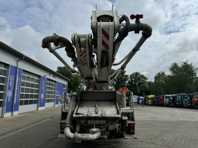 مضخة خرسانة Mercedes-Benz ACTROS 3240 8x4 Betonpumpe PUTZMEISTER BSF 42 M: صور 13 مضخة خرسانة Mercedes-Benz ACTROS 3240 8x4 Betonpumpe PUTZMEISTER BSF 42 M: صور 13