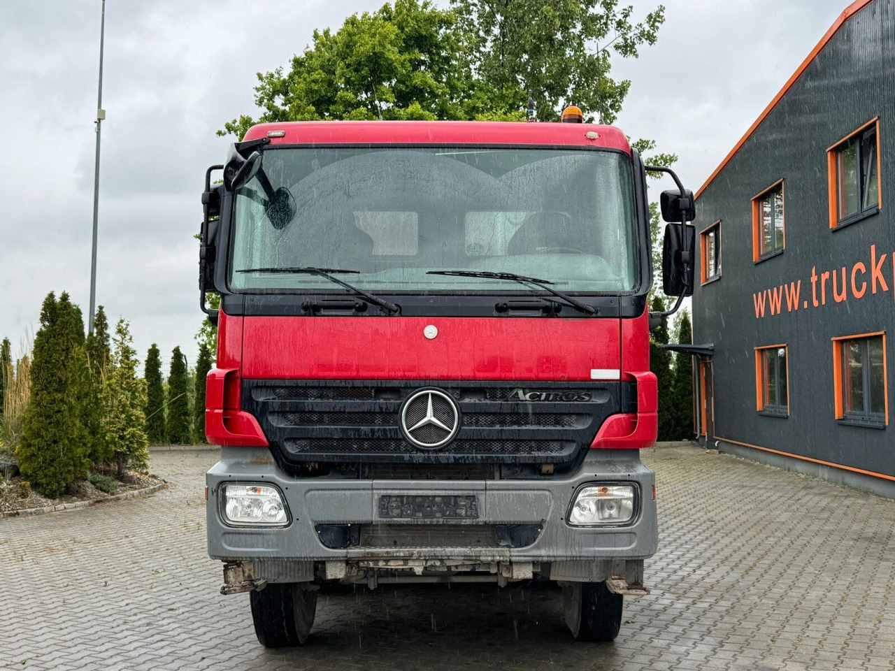 Mercedes-Benz ACTROS 4141 EURO4 8x6 Muldenkipper - قلابات: صور 3 Mercedes-Benz ACTROS 4141 EURO4 8x6 Muldenkipper - قلابات: صور 3