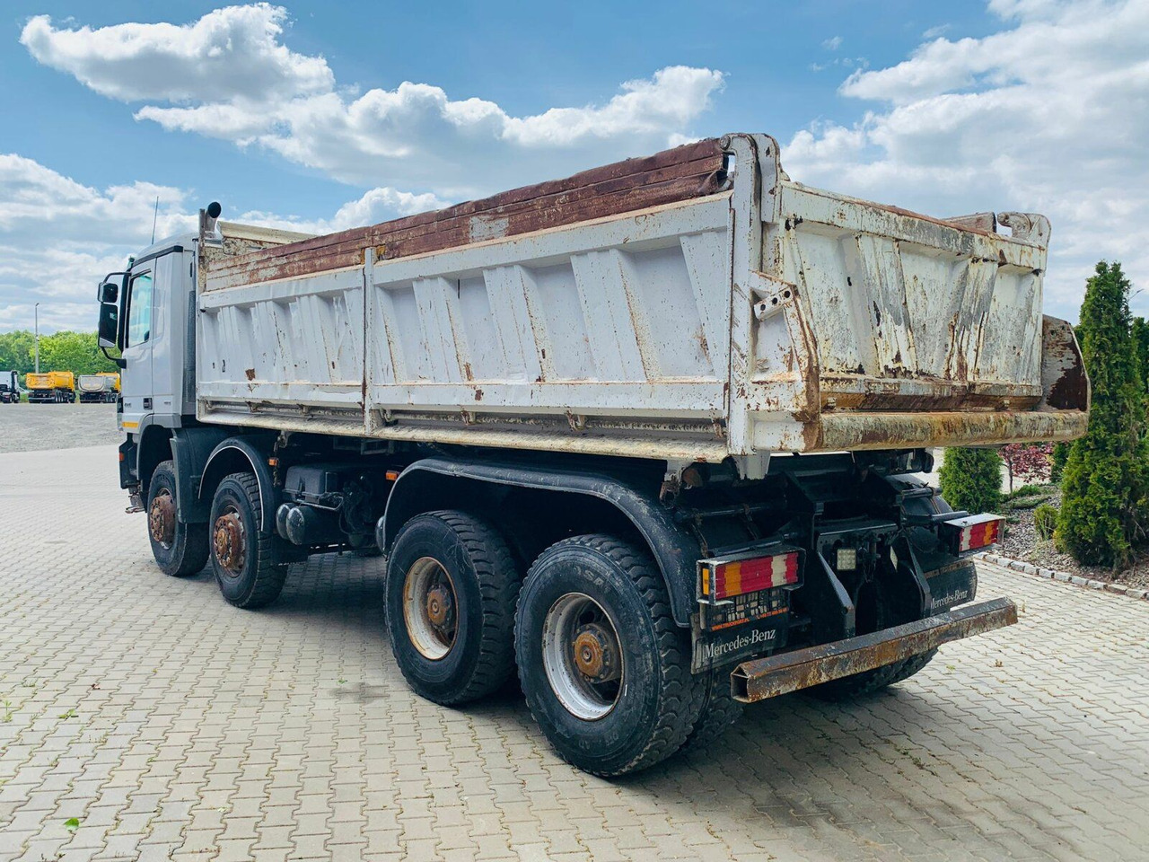 Mercedes-Benz ACTROS 4144 8x8 EURO4 DSK Meiller - قلابات: صور 4 Mercedes-Benz ACTROS 4144 8x8 EURO4 DSK Meiller - قلابات: صور 4