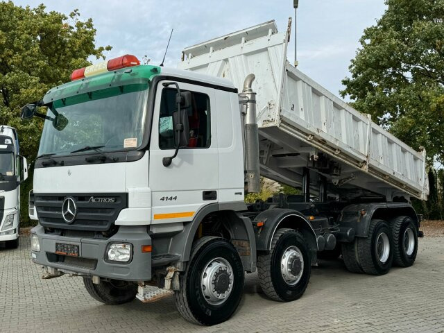 قلابات Mercedes-Benz ACTROS 4144 8x8 EURO4 DSK Meiller: صور 14 قلابات Mercedes-Benz ACTROS 4144 8x8 EURO4 DSK Meiller: صور 14