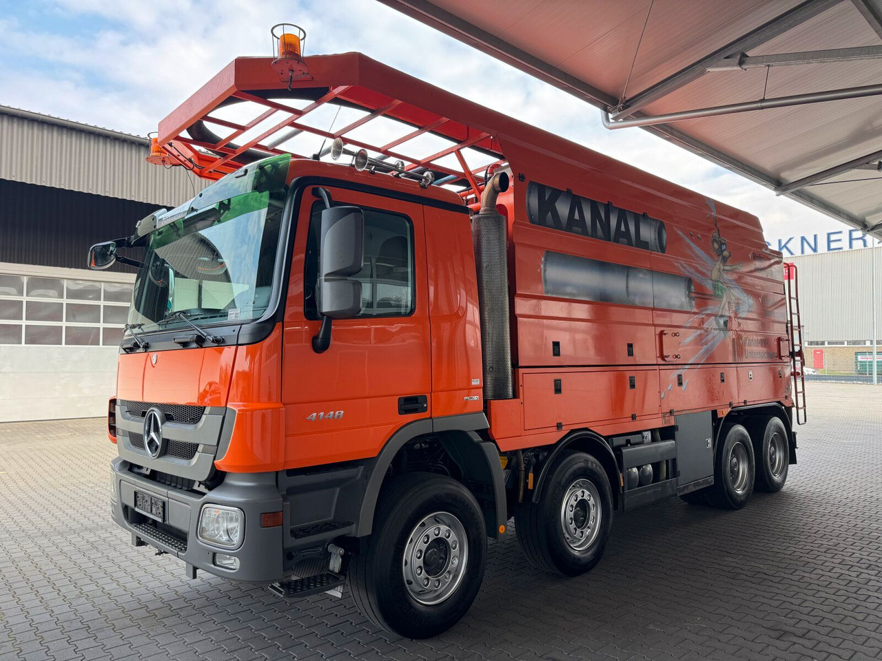 Mercedes-Benz ACTROS 4148 8x4 Kanalreiniger & Wasserrückgewinn - فراغ شاحنة: صور 2 Mercedes-Benz ACTROS 4148 8x4 Kanalreiniger & Wasserrückgewinn - فراغ شاحنة: صور 2