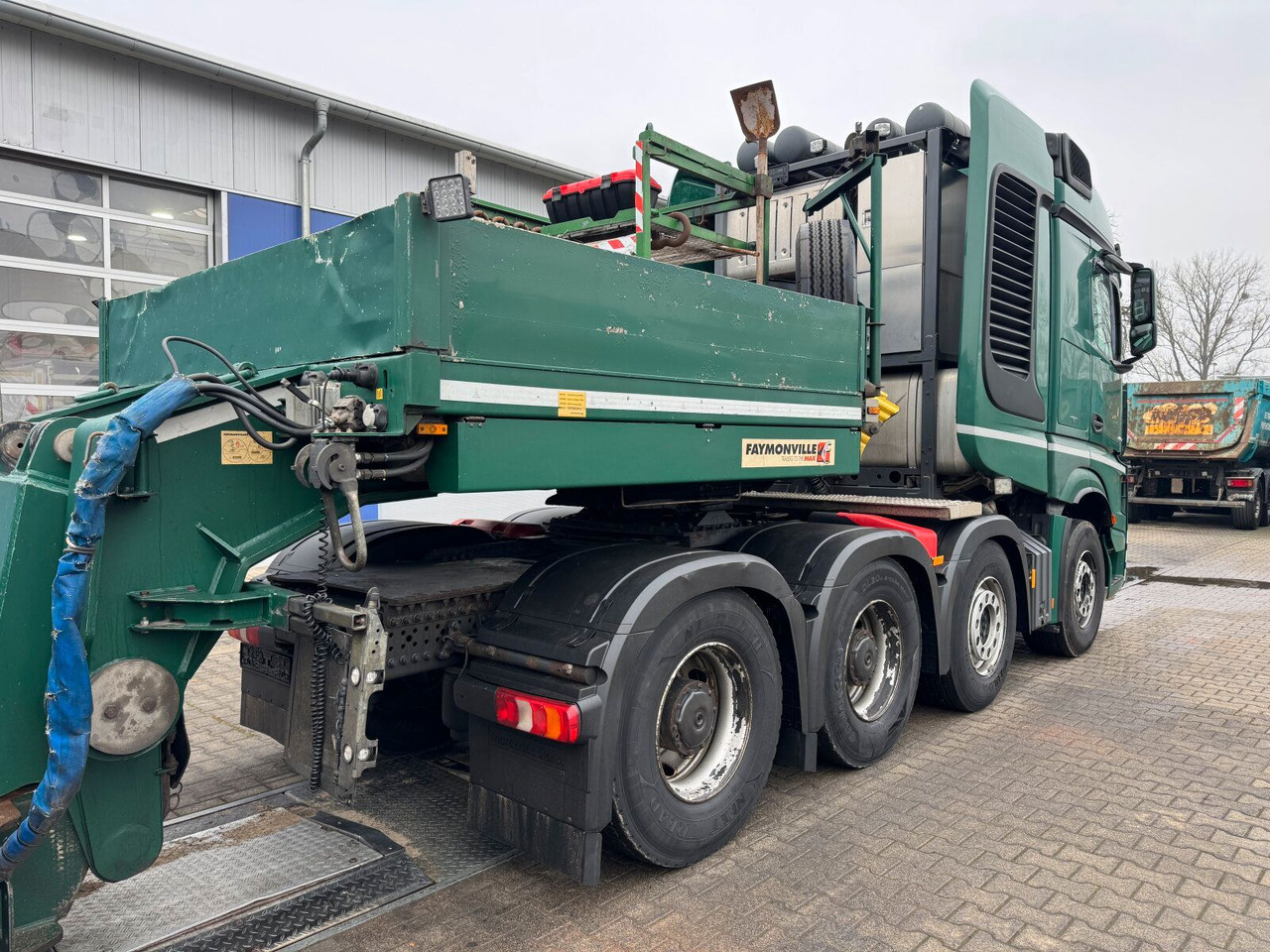 Mercedes-Benz ACTROS 4163 8x4 Schwerlast +Tieflader 4+2 *83 T - شاحنة جرار: صور 5 Mercedes-Benz ACTROS 4163 8x4 Schwerlast +Tieflader 4+2 *83 T - شاحنة جرار: صور 5