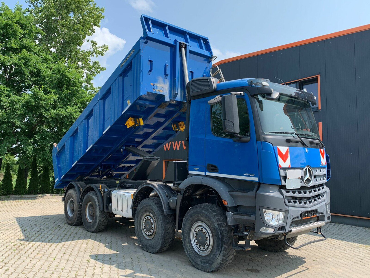 Mercedes-Benz AROCS 4145 8x8 EURO6 Muldenkipper TOP! - قلابات: صور 2 Mercedes-Benz AROCS 4145 8x8 EURO6 Muldenkipper TOP! - قلابات: صور 2