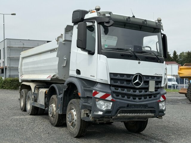 Mercedes-Benz AROCS 4145 8x8 Meiller Muldenkipper - قلابات: صور 1 Mercedes-Benz AROCS 4145 8x8 Meiller Muldenkipper - قلابات: صور 1