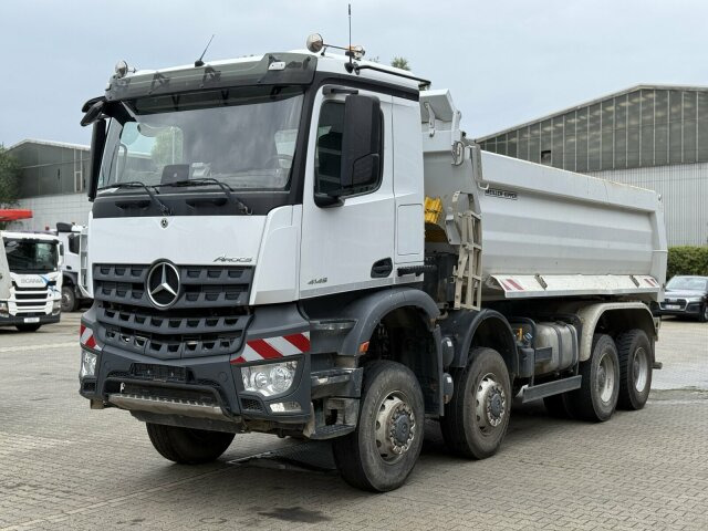 Mercedes-Benz AROCS 4145 8x8 Meiller Muldenkipper - قلابات: صور 3 Mercedes-Benz AROCS 4145 8x8 Meiller Muldenkipper - قلابات: صور 3