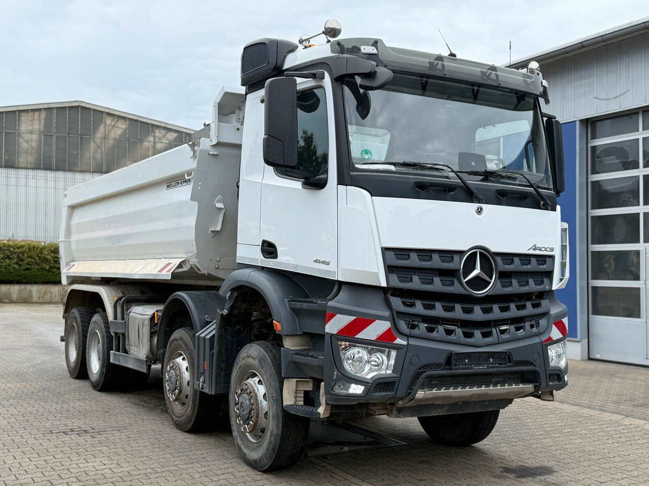 Mercedes-Benz AROCS 4145 8x8 Meiller Muldenkipper - شاحنات قابلة للفك شاحنة: صور 1 Mercedes-Benz AROCS 4145 8x8 Meiller Muldenkipper - شاحنات قابلة للفك شاحنة: صور 1