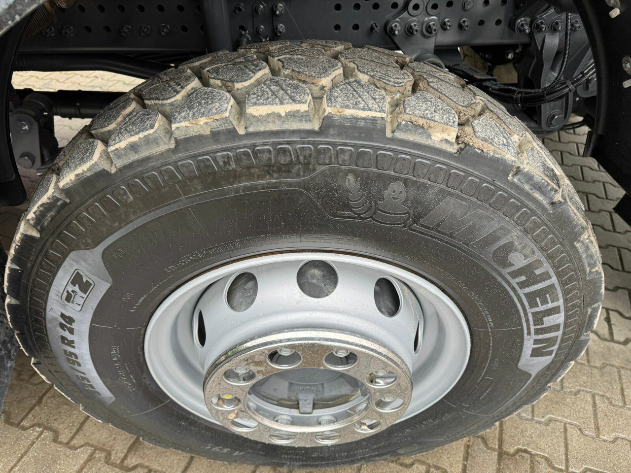 تأجير  Mercedes-Benz AROCS 4851 8x6 Euro 6 Gesteinkipper MEILLER Mercedes-Benz AROCS 4851 8x6 Euro 6 Gesteinkipper MEILLER: صور 27