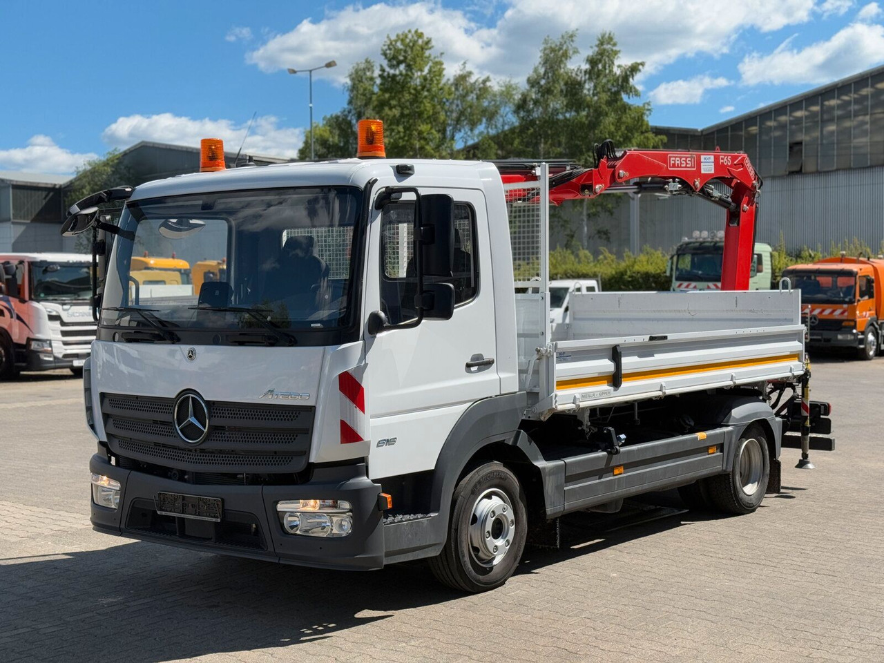 قلاب صغير Mercedes-Benz ATEGO 818 4x2 Euro 6 Kipper Kran FASSI F65B.0.22: صور 11