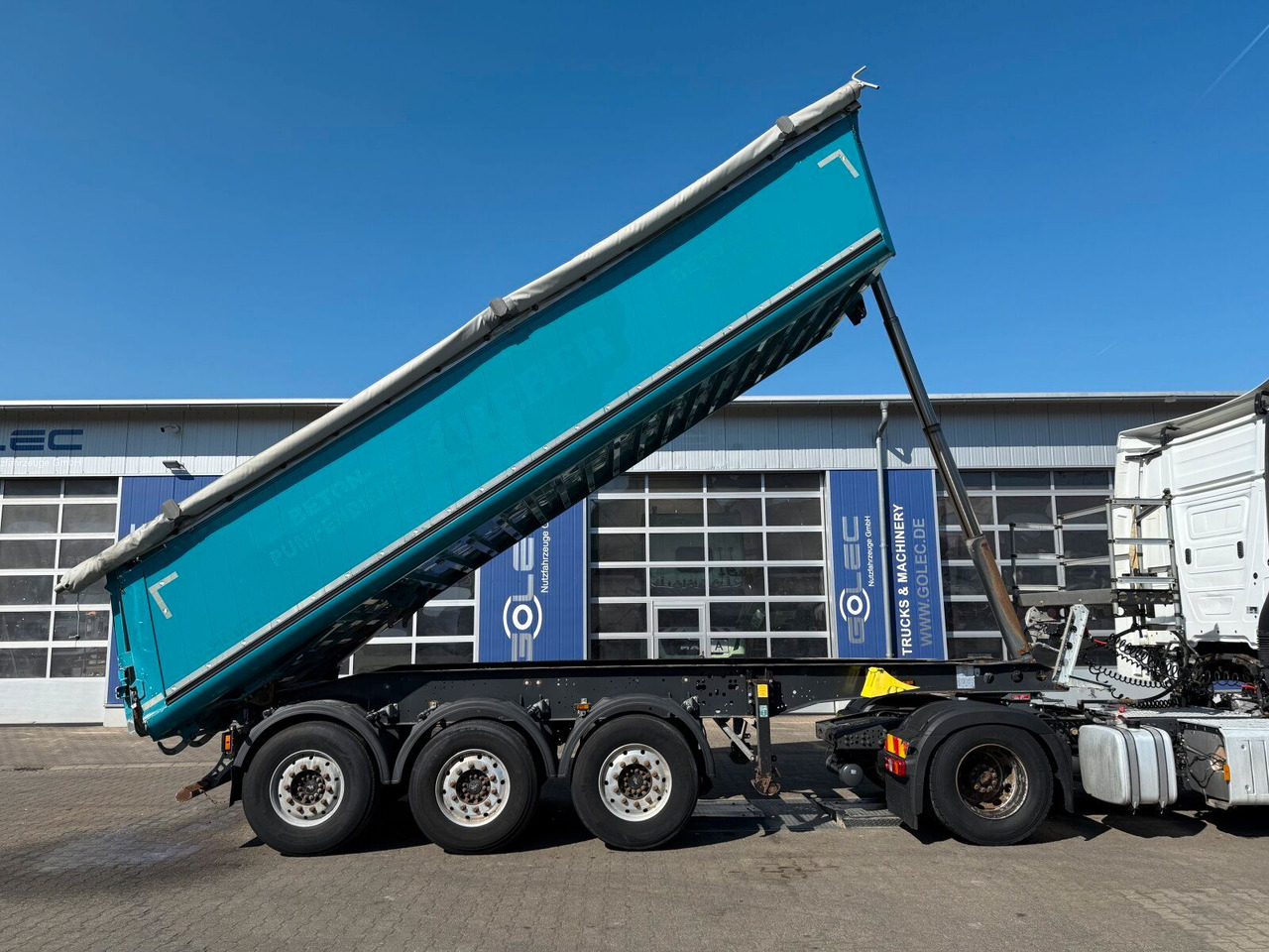 Mercedes-Benz Actros 1845 SZM 4x2 Retarder Kipphydraulik - شاحنة جرار: صور 5 Mercedes-Benz Actros 1845 SZM 4x2 Retarder Kipphydraulik - شاحنة جرار: صور 5