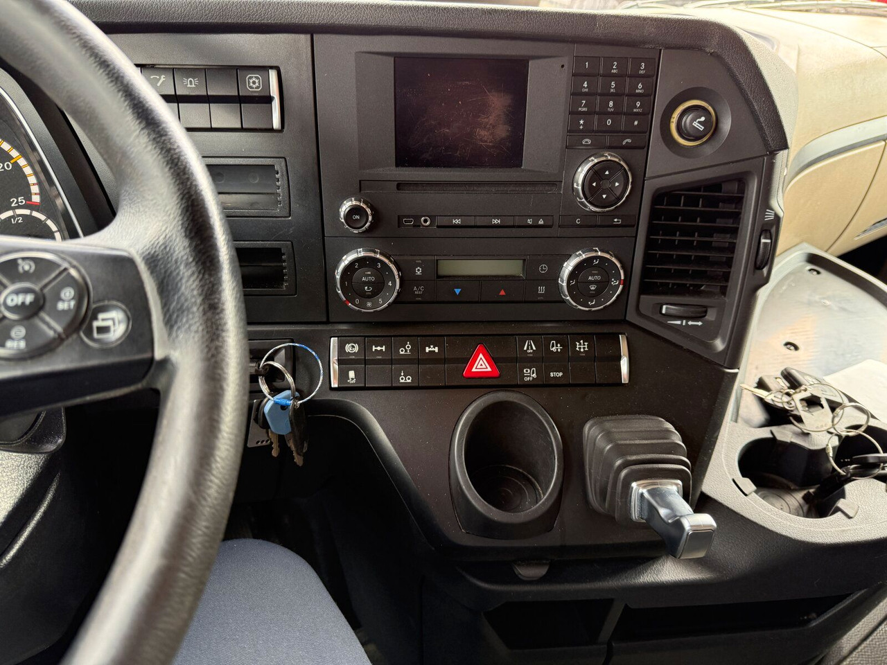 شاحنة ستارة, شاحنة كرين Mercedes-Benz Actros 6x2 Pritsche Kran Palfinger PK34002 + JIB: صور 11