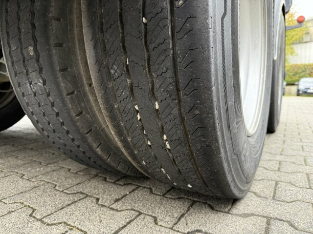 PAVIC HTA 27 Holzanhänger 3 Achse 27.000 Kg - مقطورة اخشاب: صور 2 PAVIC HTA 27 Holzanhänger 3 Achse 27.000 Kg - مقطورة اخشاب: صور 2