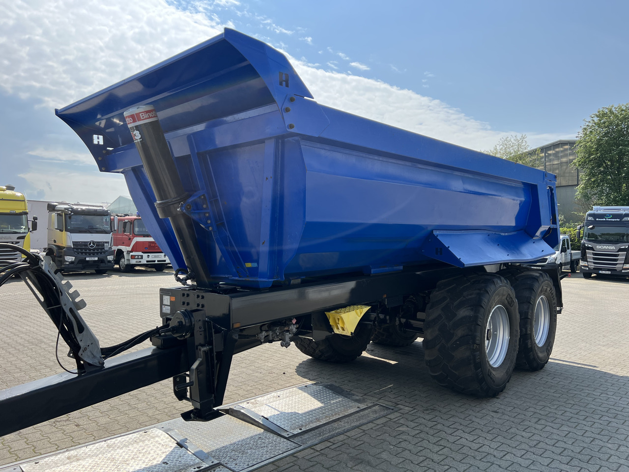 REISCH RTWK-200KS.550 Agro Kippauflieger - قلابة نصف مقطورة: صور 1 REISCH RTWK-200KS.550 Agro Kippauflieger - قلابة نصف مقطورة: صور 1