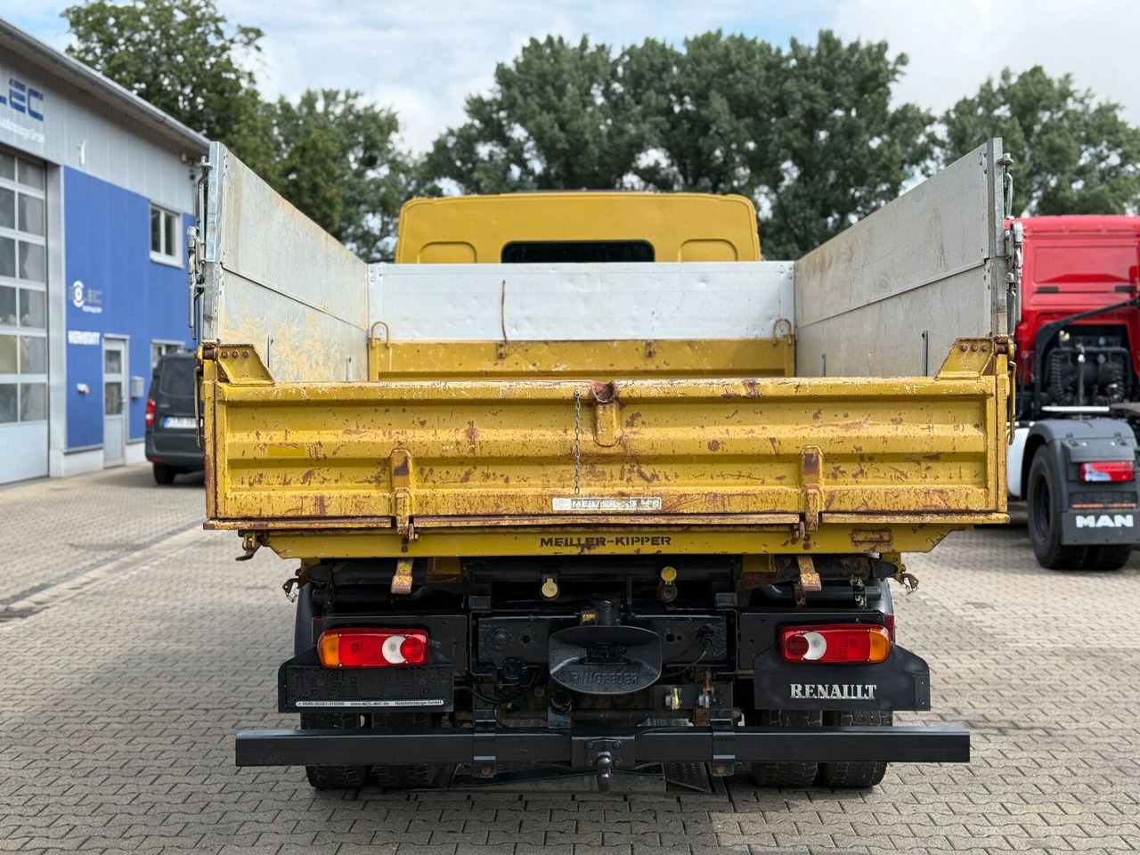 Renault Midlum 4x2 Euro 3 Dreiseitenkipper Meiller - قلاب صغير: صور 4 Renault Midlum 4x2 Euro 3 Dreiseitenkipper Meiller - قلاب صغير: صور 4
