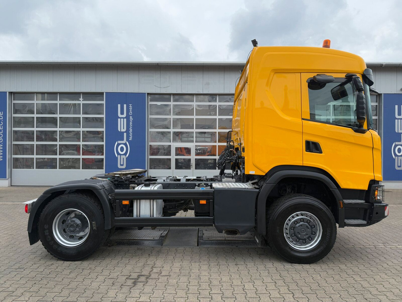 Scania G450 XT 4x4 Euro 6 SZM Kipphydraulik Blatt/ Luft - شاحنة جرار: صور 2 Scania G450 XT 4x4 Euro 6 SZM Kipphydraulik Blatt/ Luft - شاحنة جرار: صور 2
