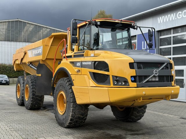 Volvo A25G Dumper 10.137 h Baujahr 2021 - آلات البناء: صور 1 Volvo A25G Dumper 10.137 h Baujahr 2021 - آلات البناء: صور 1