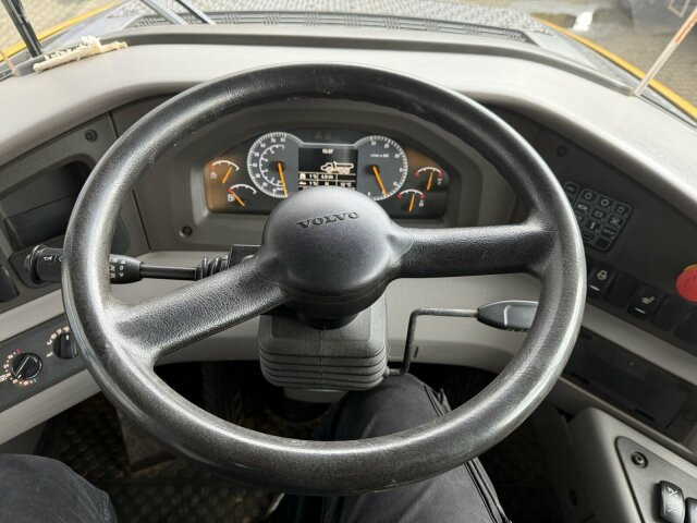 Volvo A25G Dumper 10.137 h Baujahr 2021 - آلات البناء: صور 2 Volvo A25G Dumper 10.137 h Baujahr 2021 - آلات البناء: صور 2