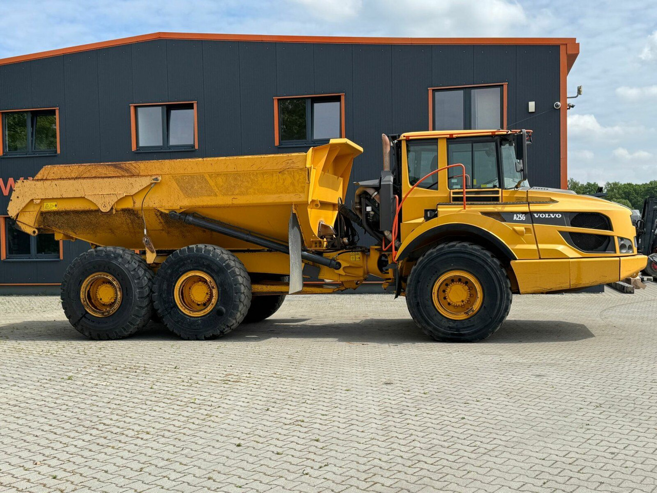 Volvo A25G Dumper 22,5 Ton 11.361 Stunden - قلابات: صور 4 Volvo A25G Dumper 22,5 Ton 11.361 Stunden - قلابات: صور 4