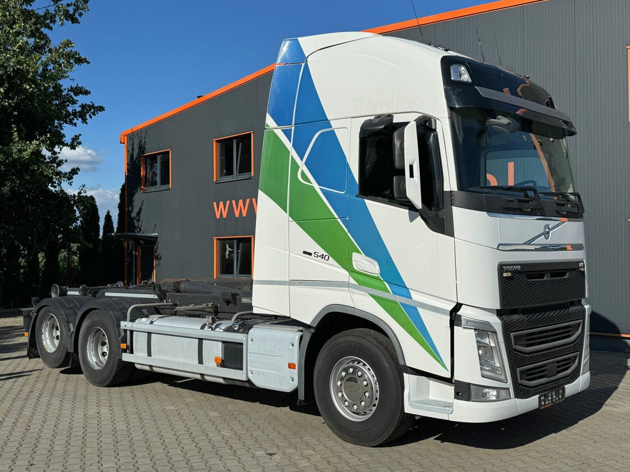 Volvo FH 540 6x2 Abrollkipper MEILLER RK 26.67 - شاحنة ذات الخطاف: صور 1 Volvo FH 540 6x2 Abrollkipper MEILLER RK 26.67 - شاحنة ذات الخطاف: صور 1