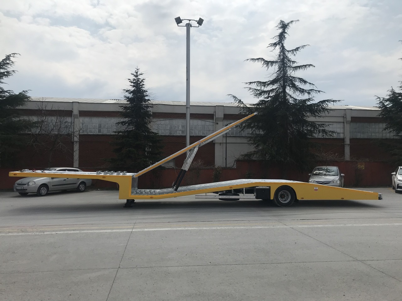 KALEPAR KLP 119V4 Autotransporter - شاحنة نقل سيارات نصف مقطورة: صور 1 KALEPAR KLP 119V4 Autotransporter - شاحنة نقل سيارات نصف مقطورة: صور 1