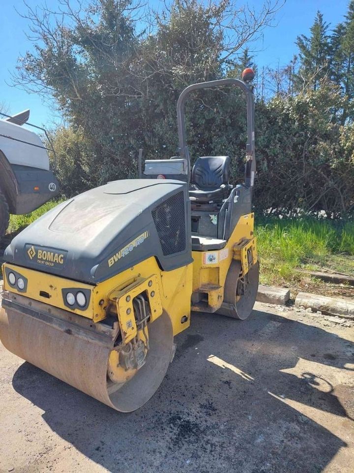 Bomag BW 120 AD-5 - مدحلة الأسفلت: صور 2 Bomag BW 120 AD-5 - مدحلة الأسفلت: صور 2