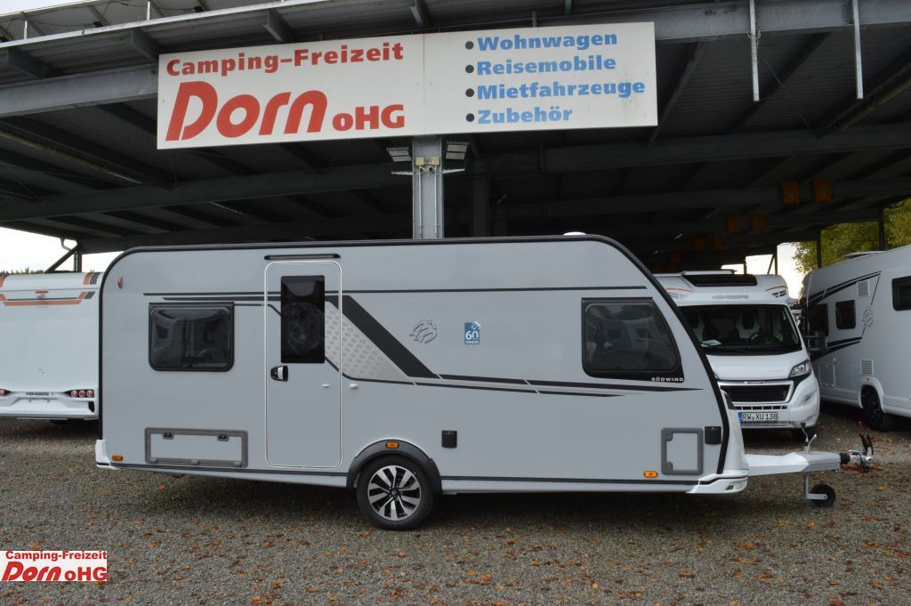 Knaus Südwind 500 FU 60 Years Gas Paket Knaus Südwind 500 FU 60 Years Gas Paket - كرفان سحب: صور 1 Knaus Südwind 500 FU 60 Years Gas Paket Knaus Südwind 500 FU 60 Years Gas Paket - كرفان سحب: صور 1