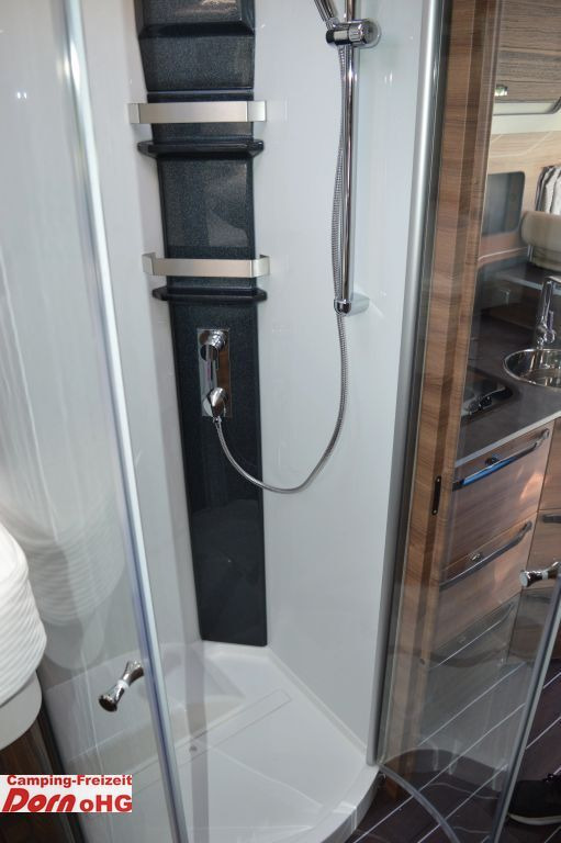 موتر هوم متكامل Knaus Sun I 700 LEG Automatik/180 PS: صور 12