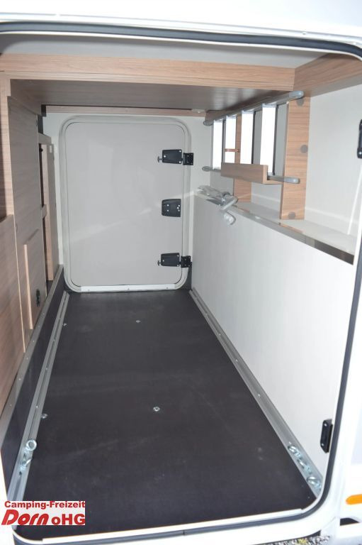 Knaus VAN WAVE 640 MEG VANSATION 163 PS/Schalter/4 Per - موتر هوم شبه متكامل: صور 5 Knaus VAN WAVE 640 MEG VANSATION 163 PS/Schalter/4 Per - موتر هوم شبه متكامل: صور 5