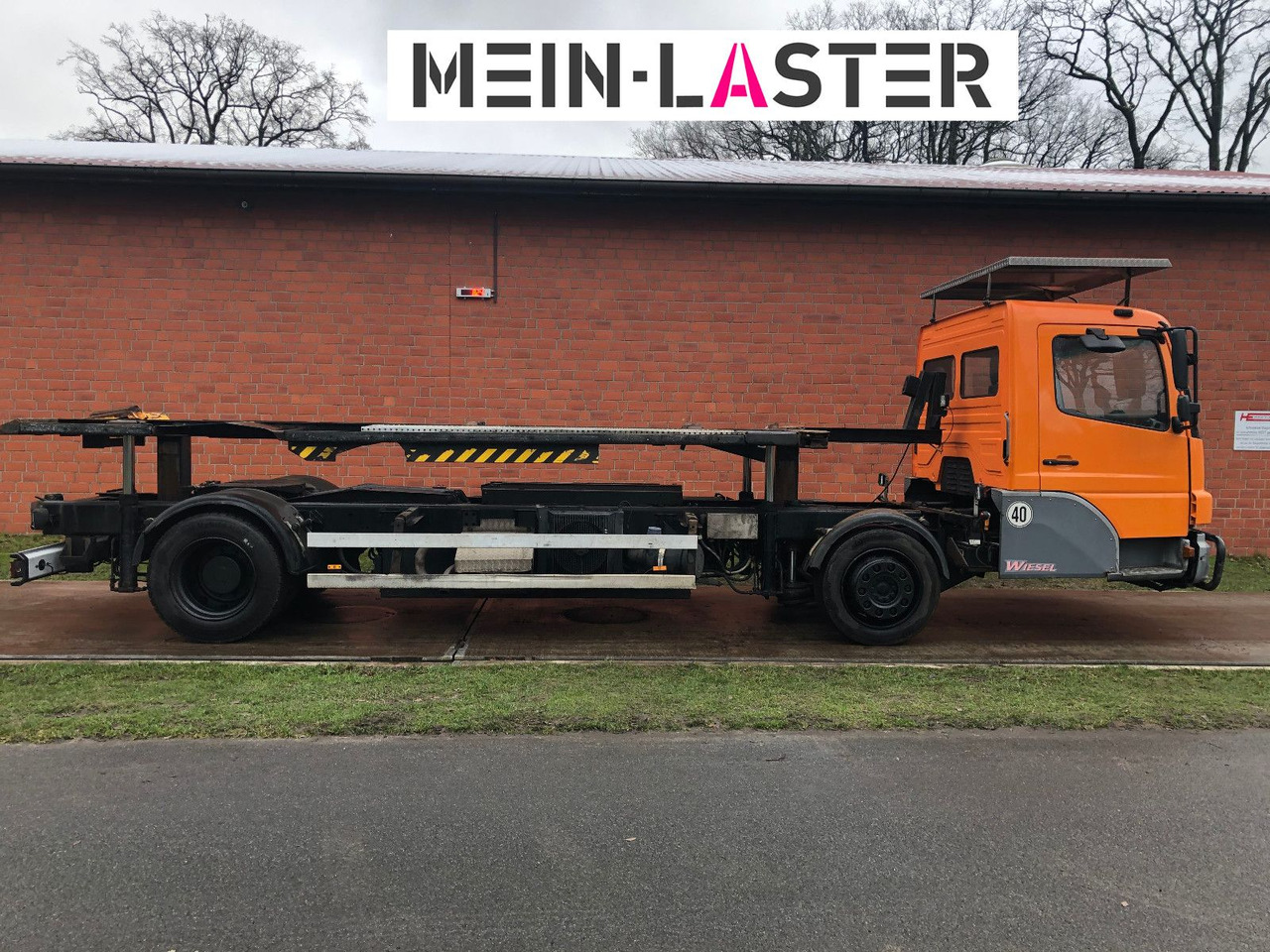 Mercedes-Benz Kamag Wiesel Umsetzter Sattelplatte - شاحنات الحاويات/ جسم علوي قابل للتغيير شاحنة: صور 4 Mercedes-Benz Kamag Wiesel Umsetzter Sattelplatte - شاحنات الحاويات/ جسم علوي قابل للتغيير شاحنة: صور 4