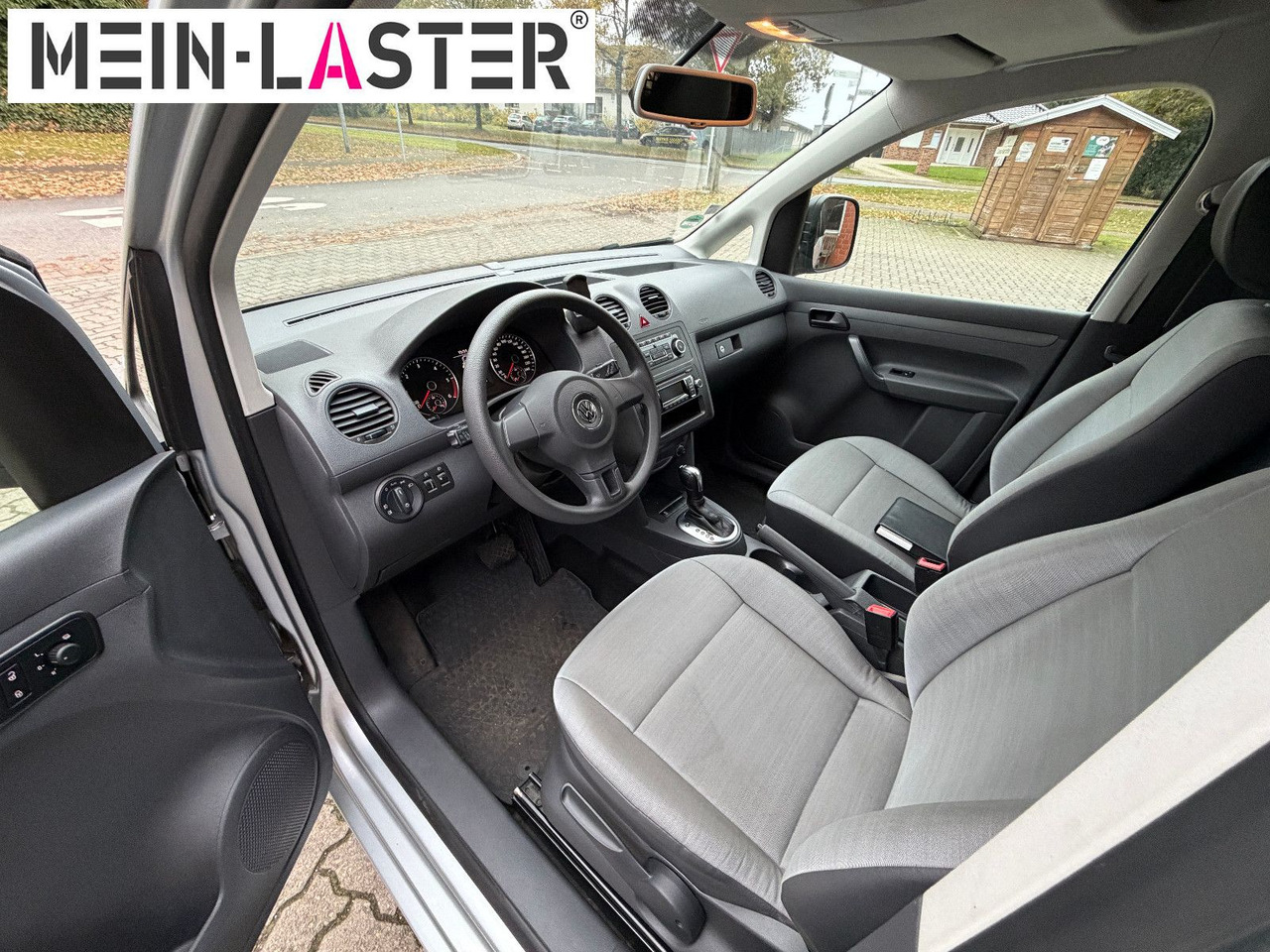 تأجير Volkswagen Caddy 2.0 TDI Kasten Soccer 4Motion Automatik Volkswagen Caddy 2.0 TDI Kasten Soccer 4Motion Automatik: صور 8 تأجير Volkswagen Caddy 2.0 TDI Kasten Soccer 4Motion Automatik Volkswagen Caddy 2.0 TDI Kasten Soccer 4Motion Automatik: صور 8