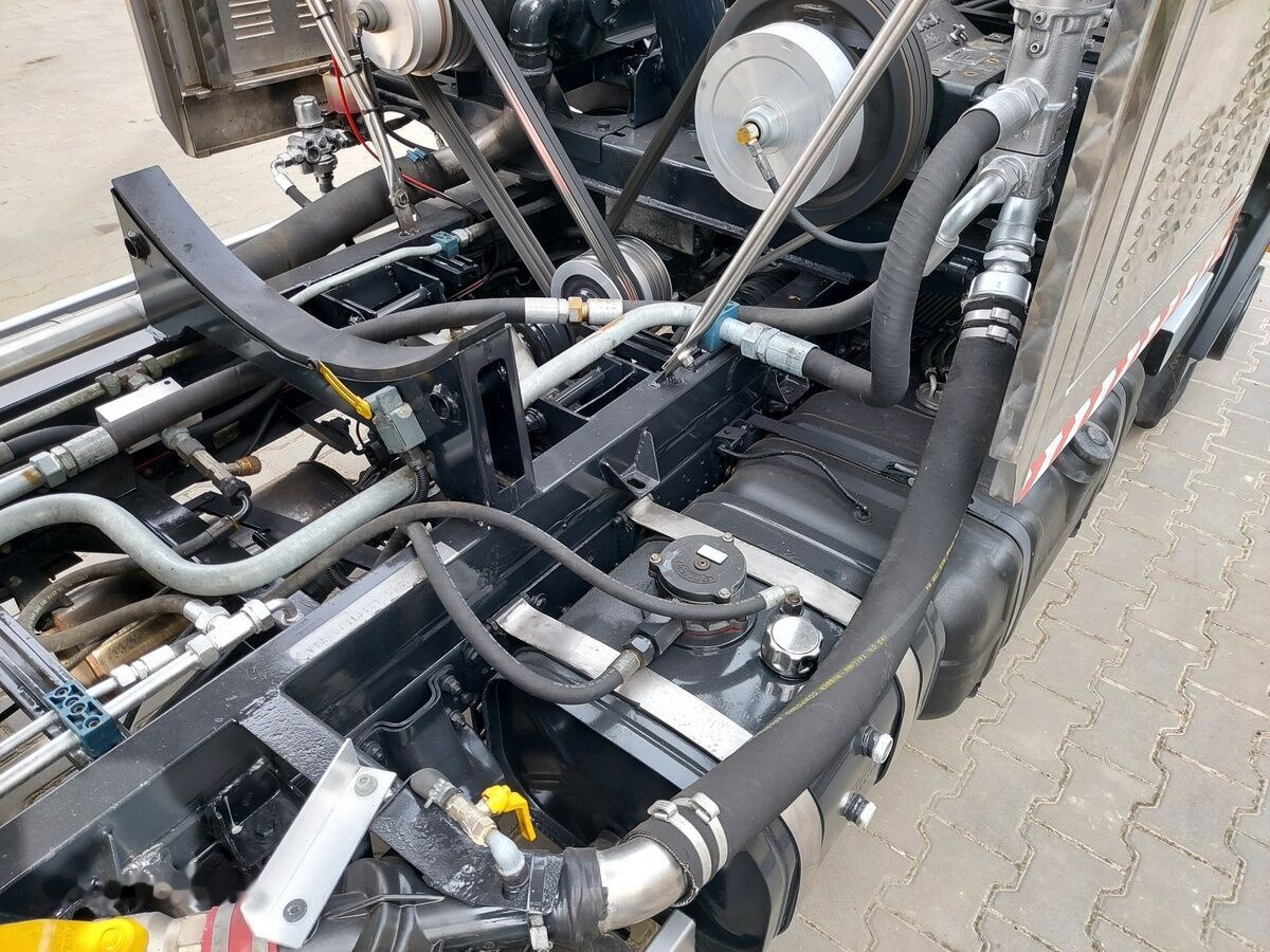 فراغ شاحنة Renault Maxity Cappellotto INOX Low garage hydro combi: صور 33