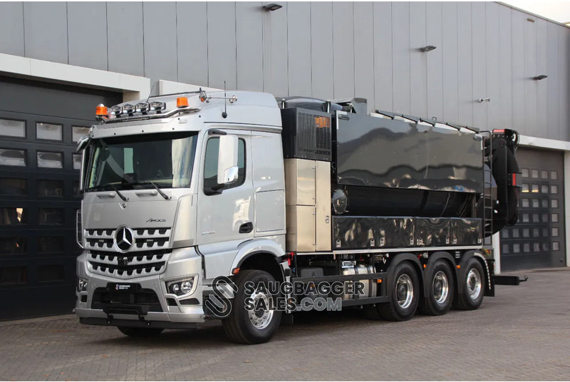 Mercedes-Benz NAAKTGEBOREN Vacu-Press 11.000 - فراغ شاحنة: صور 1 Mercedes-Benz NAAKTGEBOREN Vacu-Press 11.000 - فراغ شاحنة: صور 1