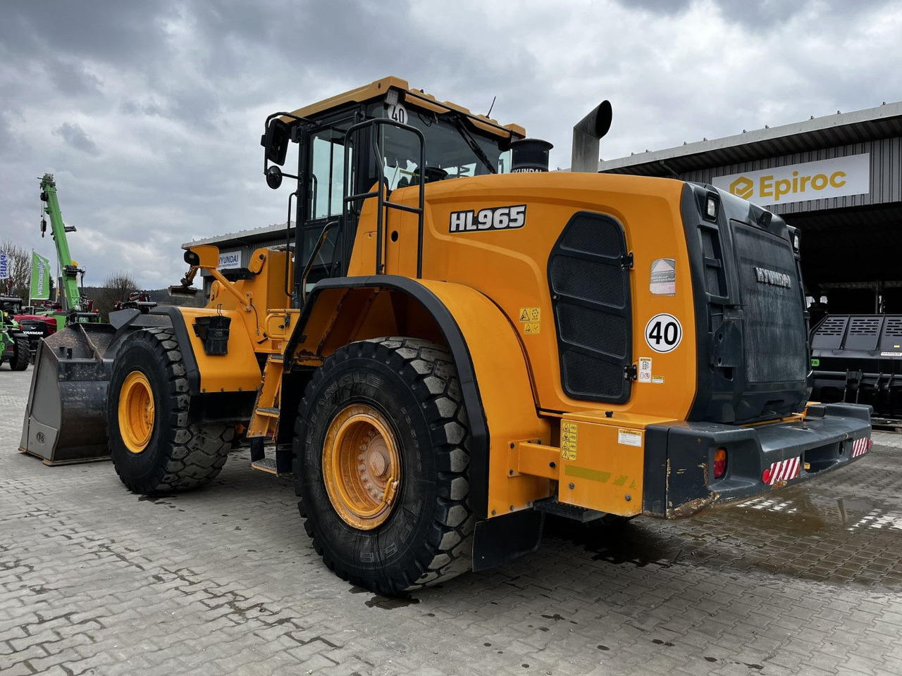Hyundai HL 965 - اللودر بعجل: صور 4 Hyundai HL 965 - اللودر بعجل: صور 4