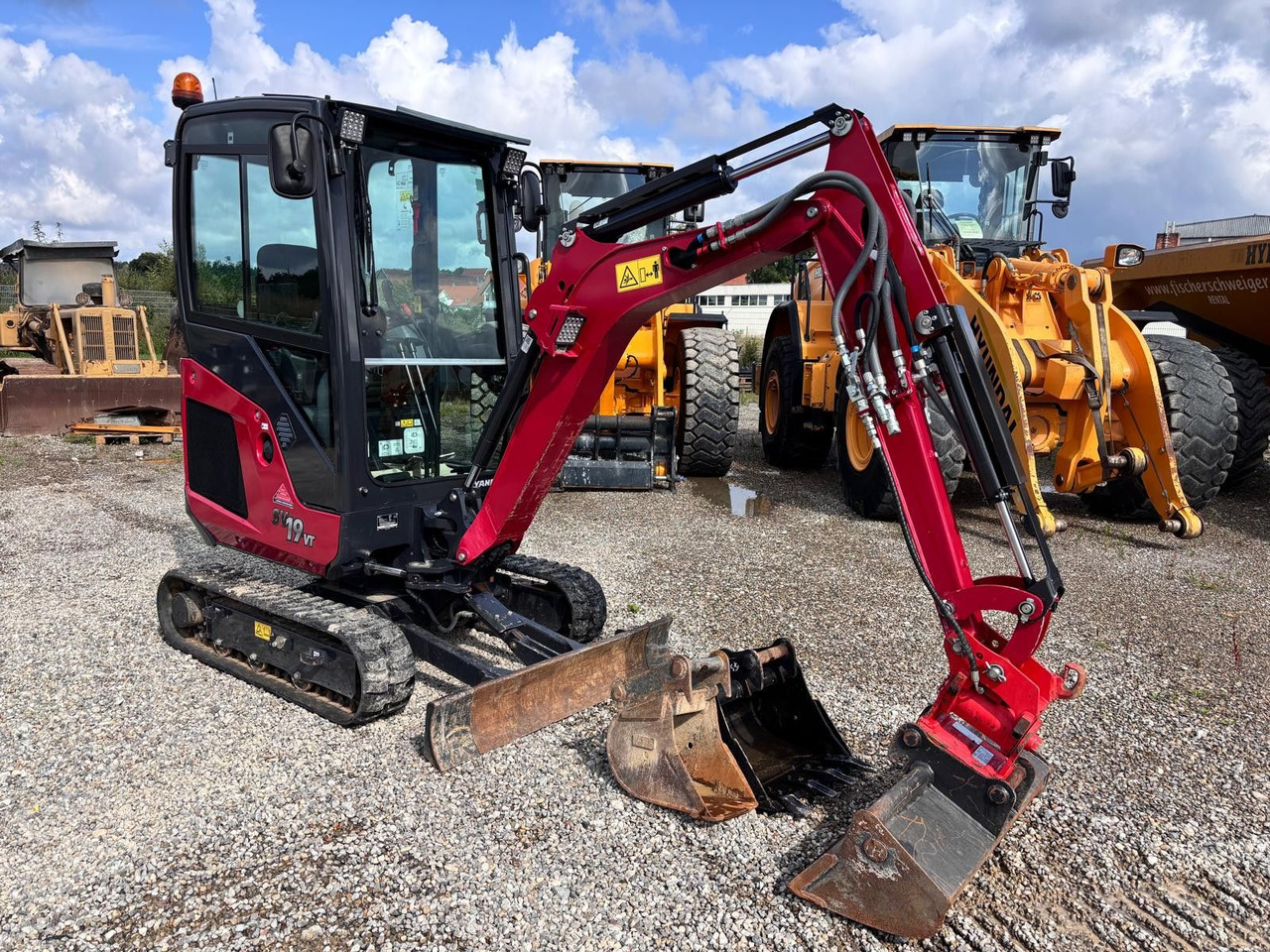 Yanmar SV 19VT - حفارة مصغرة: صور 2 Yanmar SV 19VT - حفارة مصغرة: صور 2