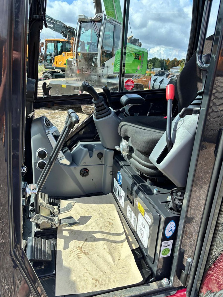 Yanmar SV 19VT - حفارة مصغرة: صور 5 Yanmar SV 19VT - حفارة مصغرة: صور 5