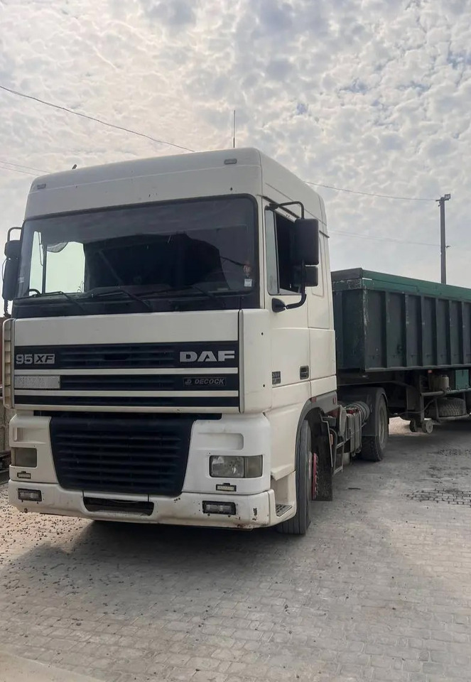 DAF XF 95.380 - شاحنة جرار: صور 2 DAF XF 95.380 - شاحنة جرار: صور 2