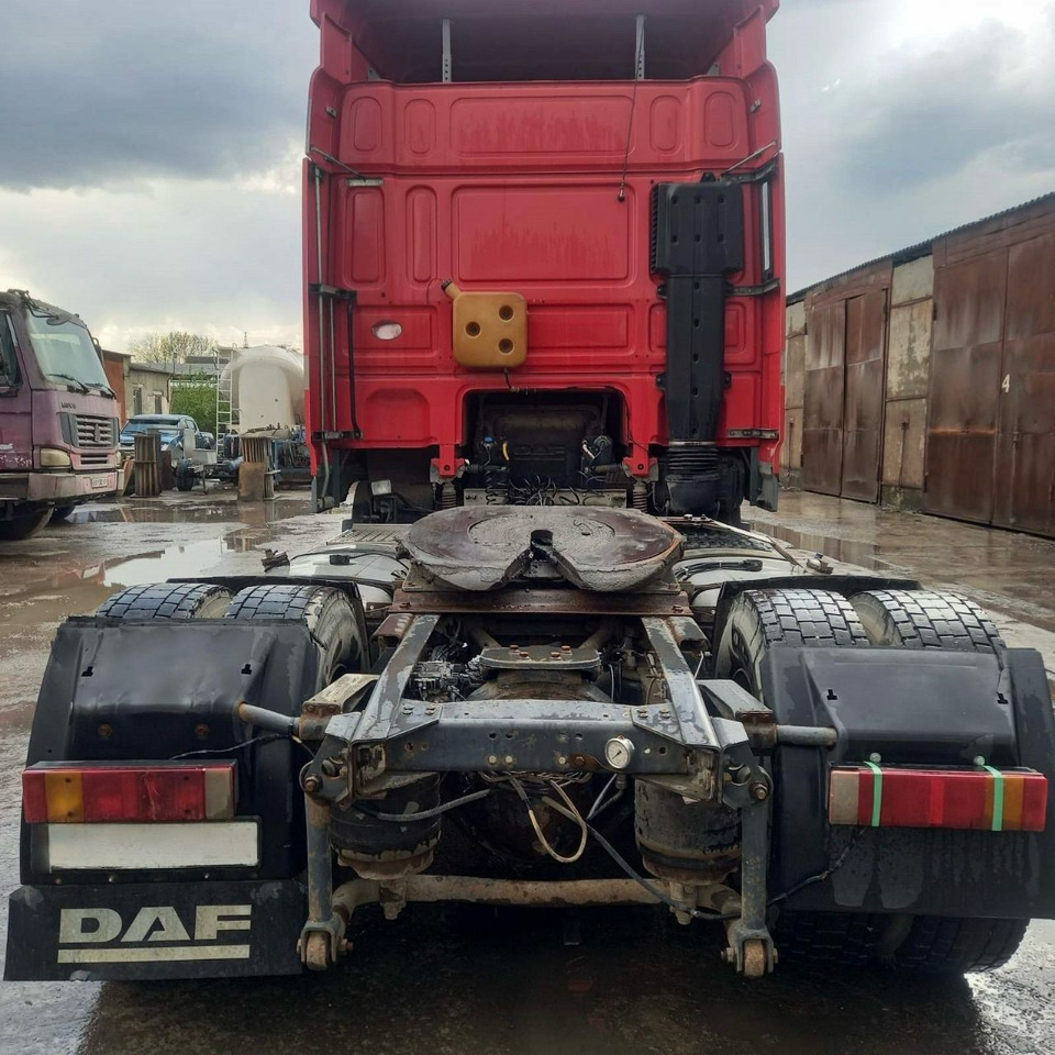 DAF XF 95.430 - شاحنة جرار: صور 3 DAF XF 95.430 - شاحنة جرار: صور 3