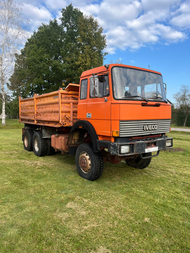 IVECO Magirus 260-30 - قلابات: صور 1 IVECO Magirus 260-30 - قلابات: صور 1