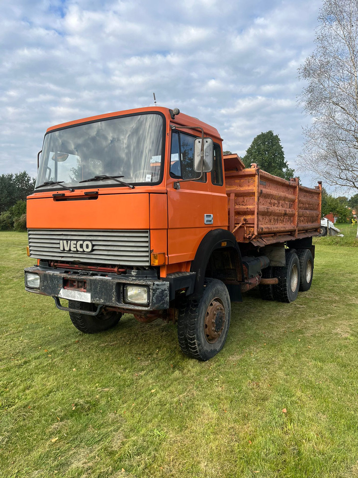 IVECO Magirus 260-30 - قلابات: صور 3 IVECO Magirus 260-30 - قلابات: صور 3