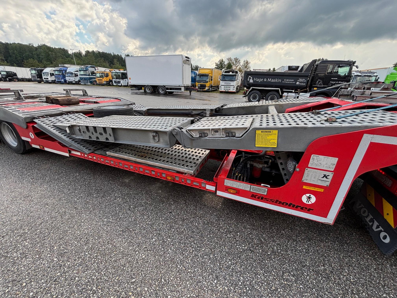 شاحنة نقل سيارات نصف مقطورة KÄSSBOHRER: صور 18