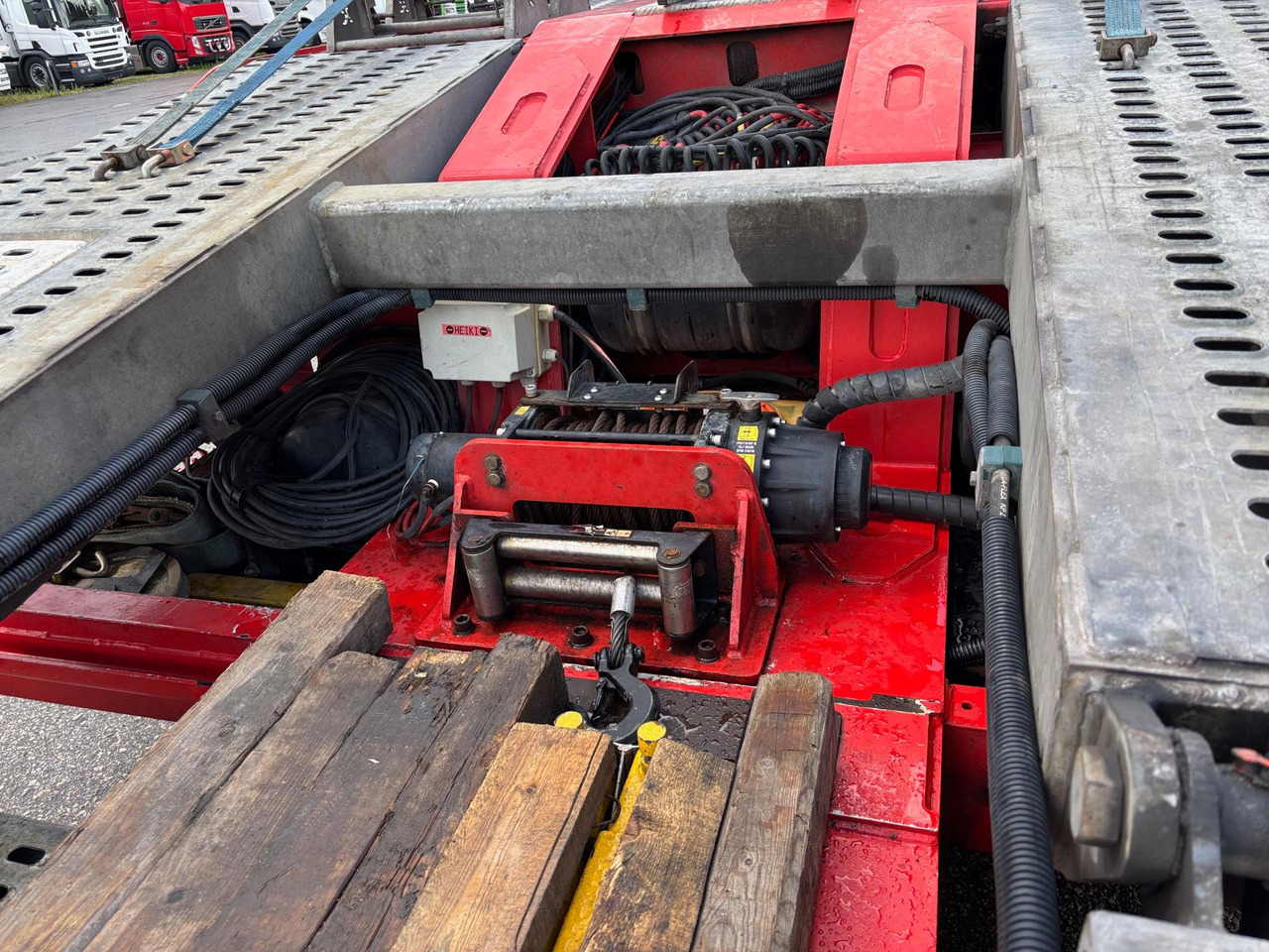 شاحنة نقل سيارات نصف مقطورة KÄSSBOHRER: صور 19