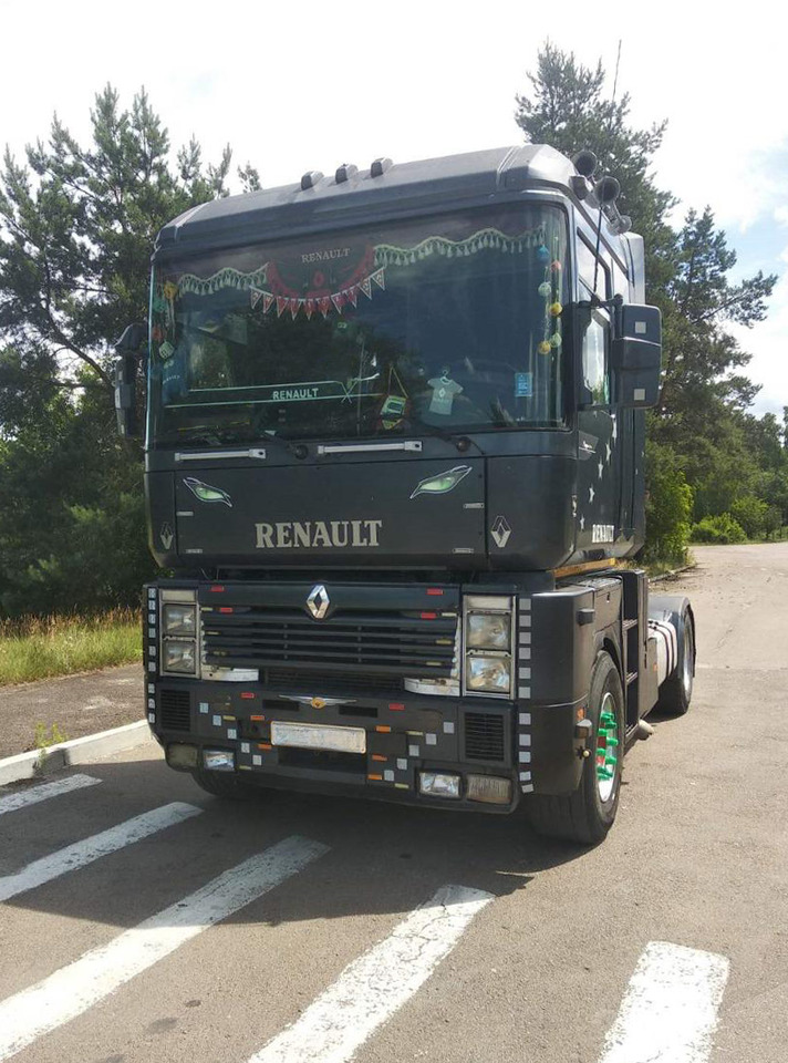 RENAULT Magnum 390 - شاحنة جرار: صور 1 RENAULT Magnum 390 - شاحنة جرار: صور 1
