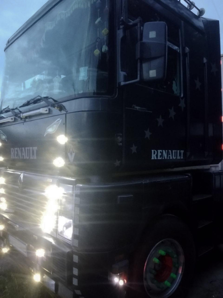 RENAULT Magnum 390 - شاحنة جرار: صور 2 RENAULT Magnum 390 - شاحنة جرار: صور 2