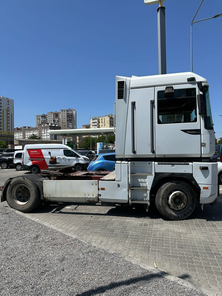 RENAULT Magnum 430 - شاحنة جرار: صور 2 RENAULT Magnum 430 - شاحنة جرار: صور 2