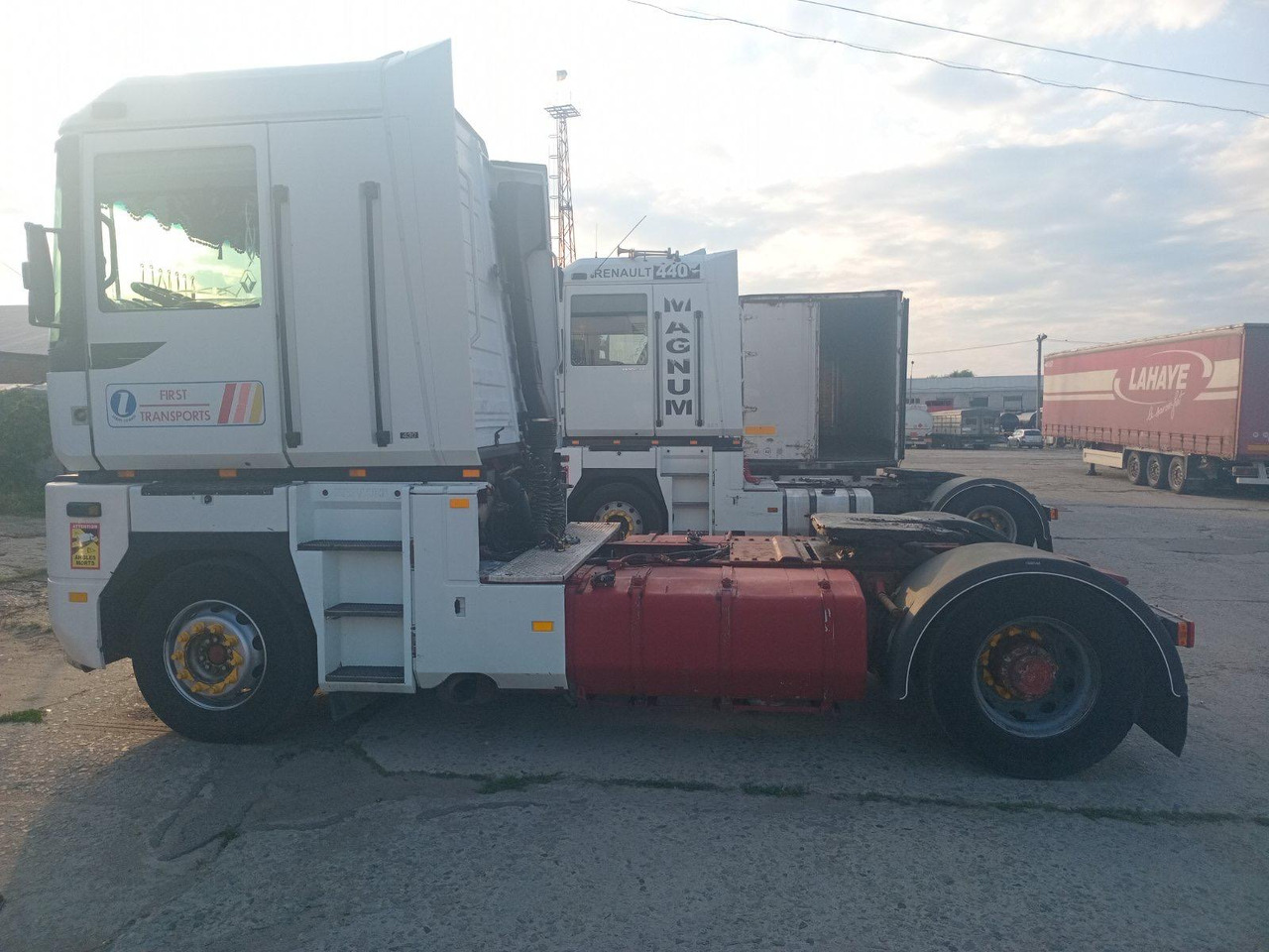 RENAULT Magnum 430 - شاحنة جرار: صور 4 RENAULT Magnum 430 - شاحنة جرار: صور 4