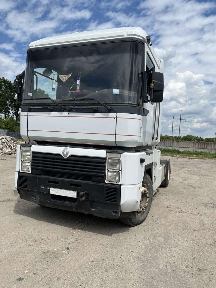 RENAULT Magnum 470 - شاحنة جرار: صور 1 RENAULT Magnum 470 - شاحنة جرار: صور 1