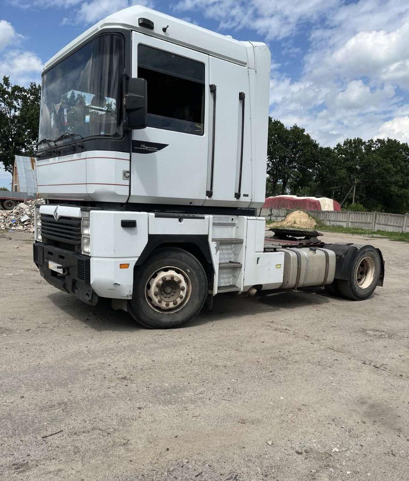 RENAULT Magnum 470 - شاحنة جرار: صور 2 RENAULT Magnum 470 - شاحنة جرار: صور 2