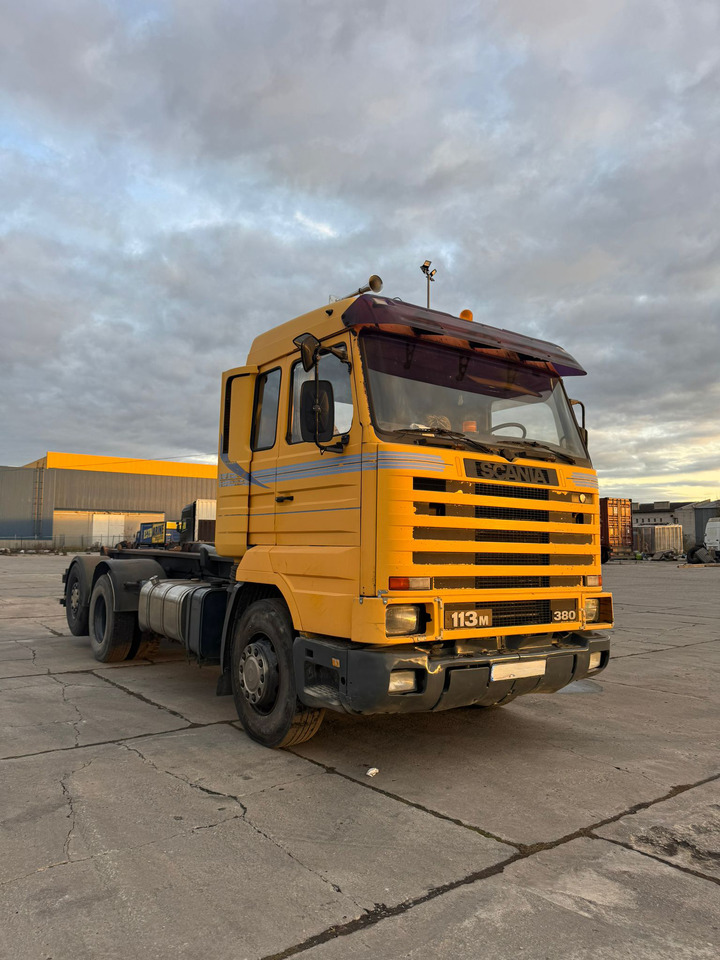 SCANIA 113M 380 - شاحنة جرار: صور 1 SCANIA 113M 380 - شاحنة جرار: صور 1