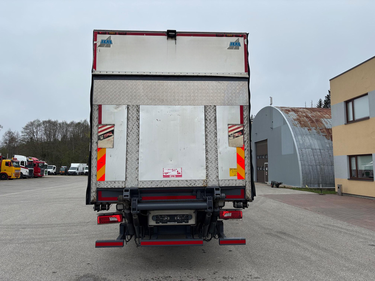 SCANIA G450 - متساوي شاحنة: صور 3 SCANIA G450 - متساوي شاحنة: صور 3